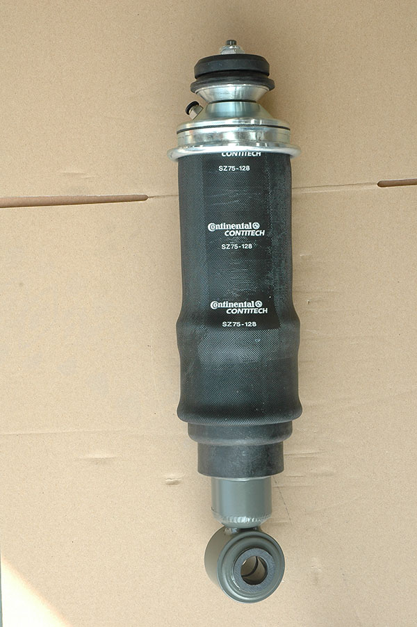 豪沃A7前駕駛室氣囊減振0103